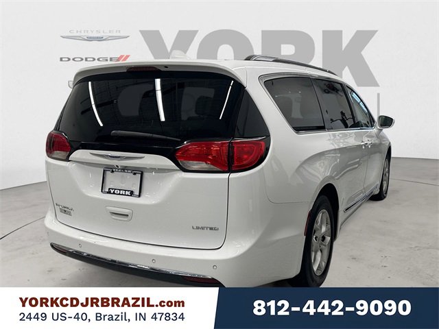 Used 2020 Chrysler Pacifica Limited image 5