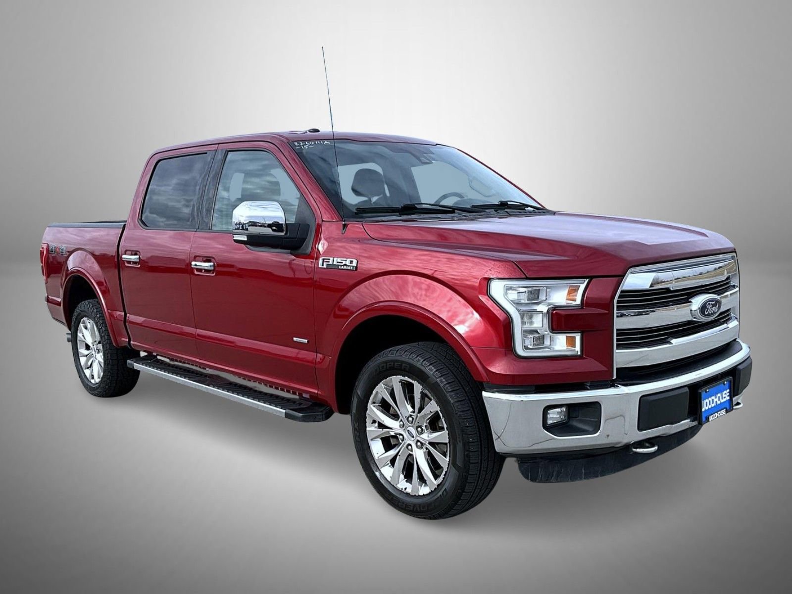 Used 2015 Ford F150 Lariat w/ Equipment Group 502A Luxury image 3