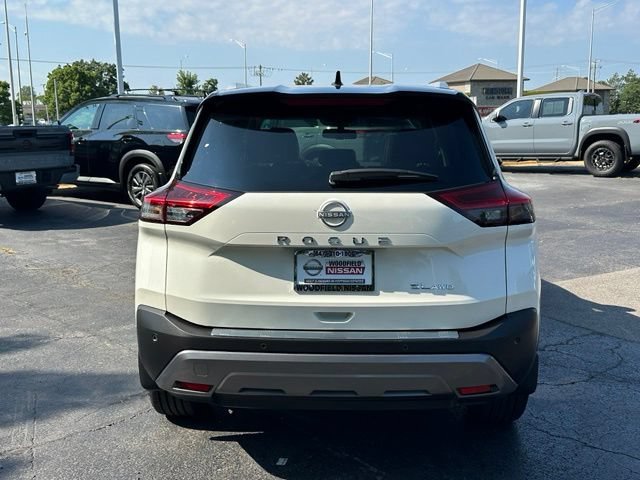 Certified 2023 Nissan Rogue SL w/ SL Premium Package AWD/4WD image 5