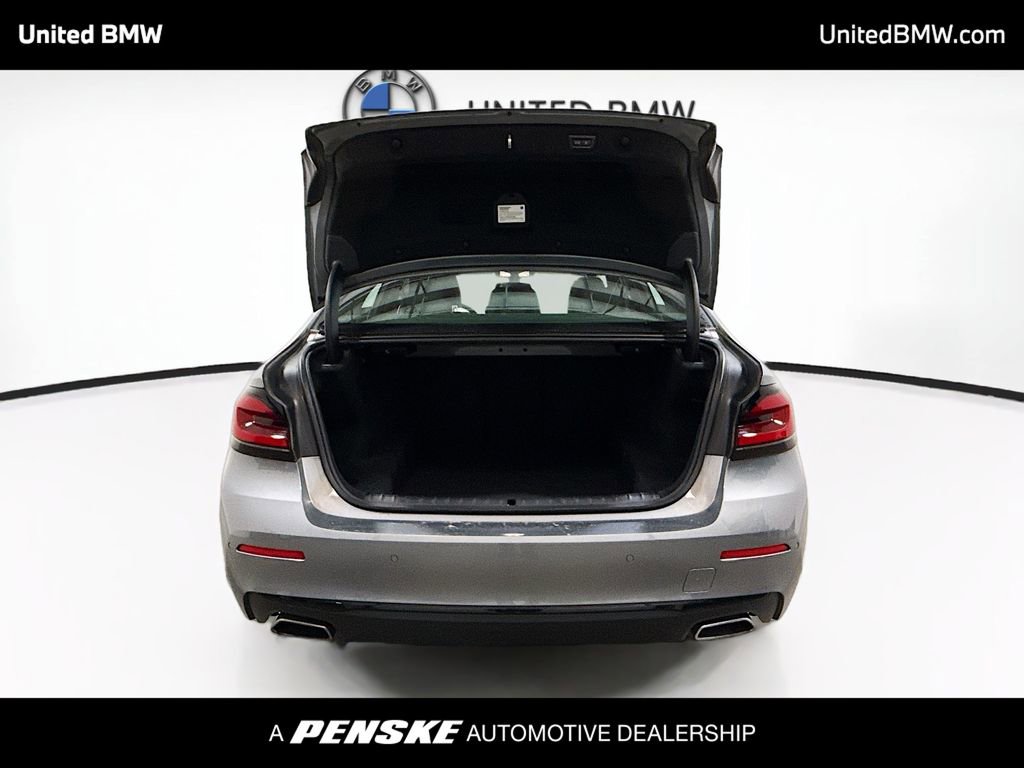 Used 2023 BMW 530i w/ Convenience Package RWD image 14