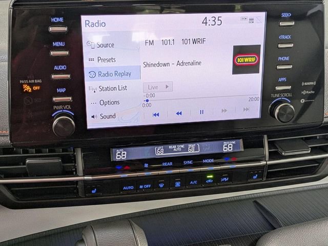 Used 2023 Toyota Sienna XSE FWD image 23