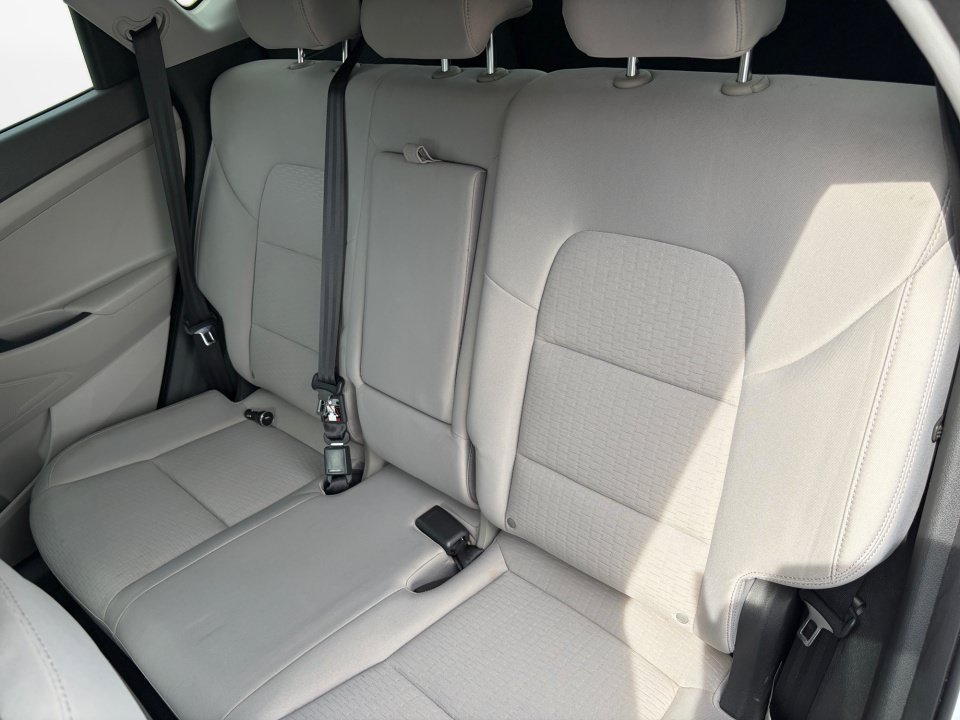 Used 2020 Hyundai Tucson Value FWD image 15