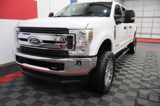 Used 2018 Ford F250 XL w/ Power Equipment Group AWD/4WD image 4