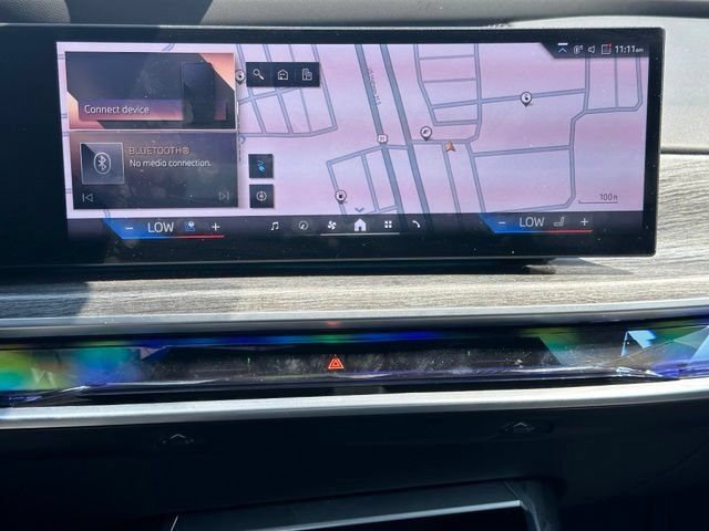 Used 2024 BMW i7 eDrive50 RWD image 18