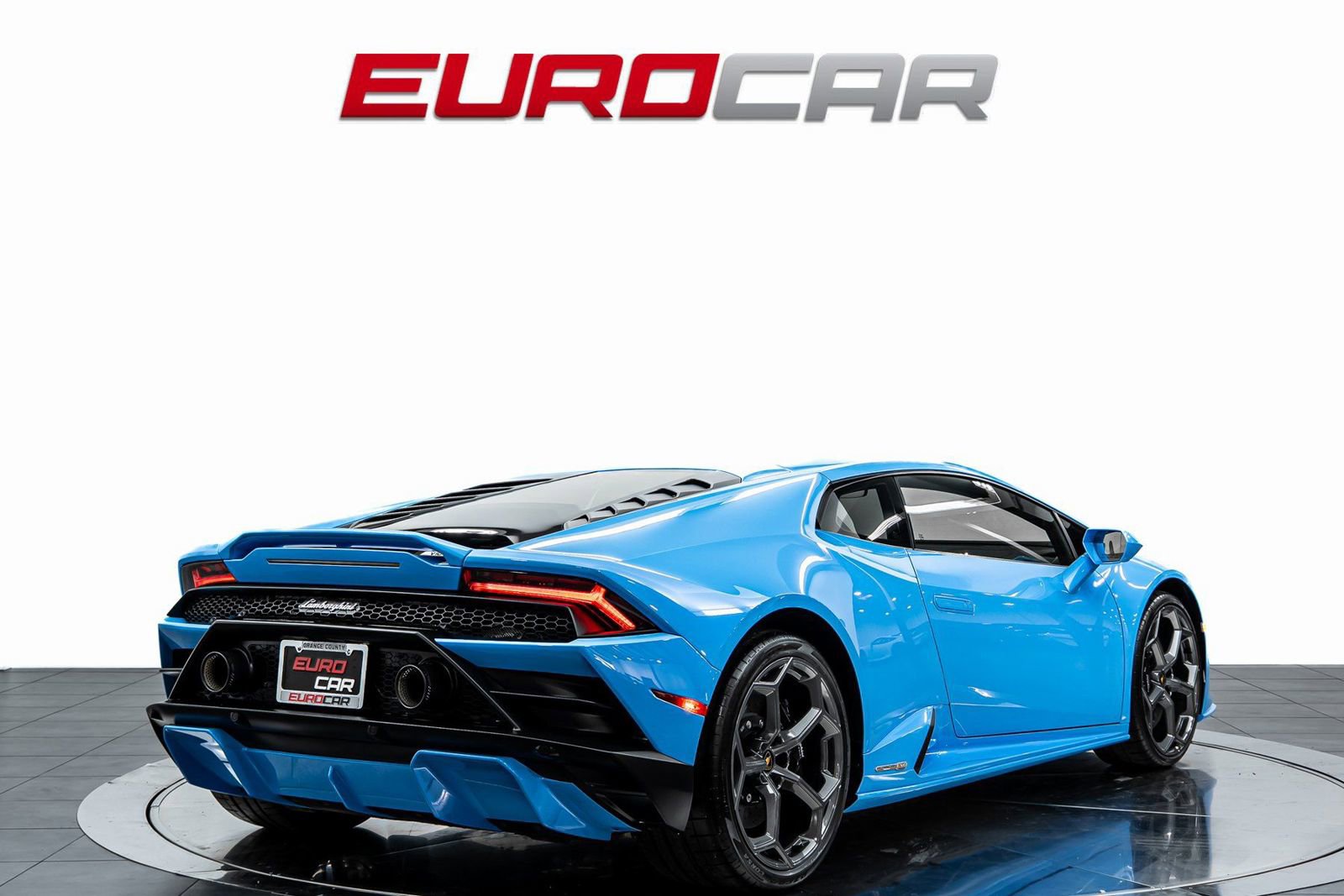 Used 2023 Lamborghini Huracan EVO image 5