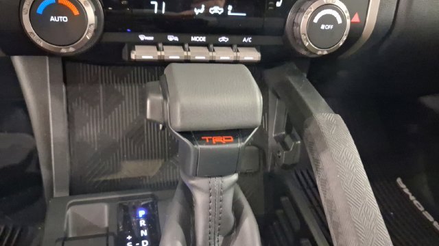 Used 2026 Toyota Tacoma TRD Off-Road AWD/4WD image 36