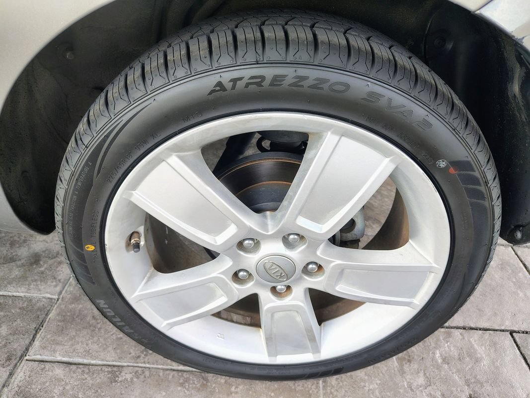Used 2011 Kia Soul ! FWD image 25