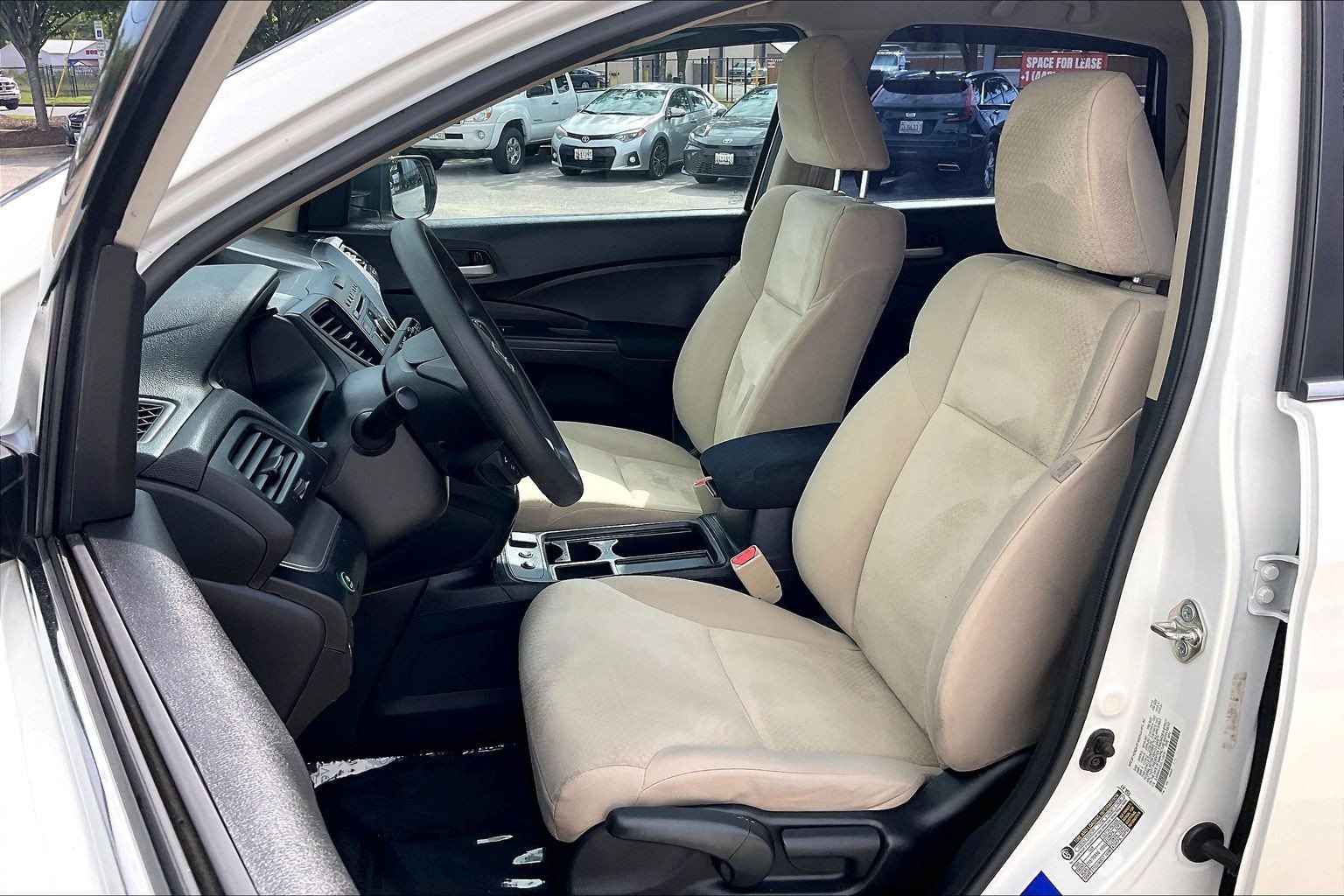 Used 2016 Honda CR-V LX image 29
