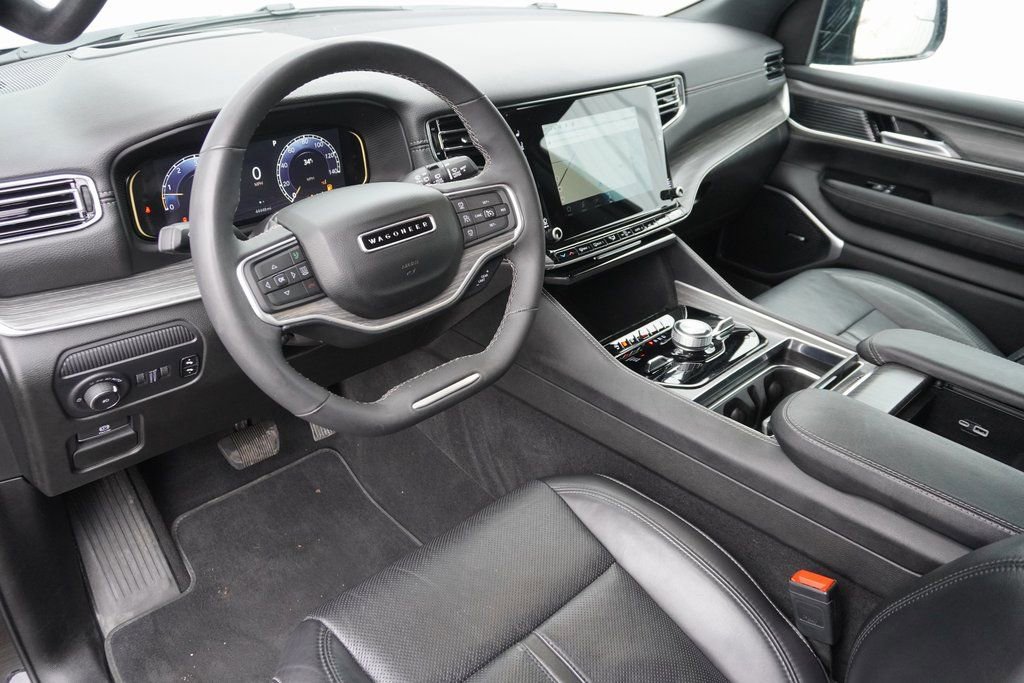 Used 2024 Jeep Wagoneer Series III image 13