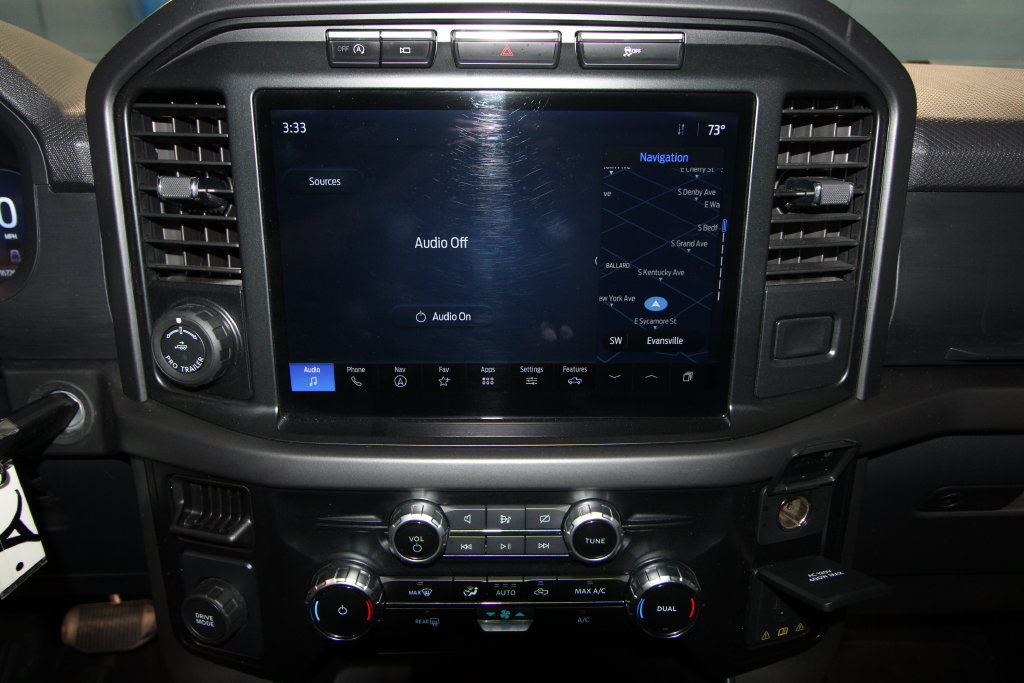 Used 2024 Ford F150 XLT w/ XLT Black Appearance Package RWD image 13