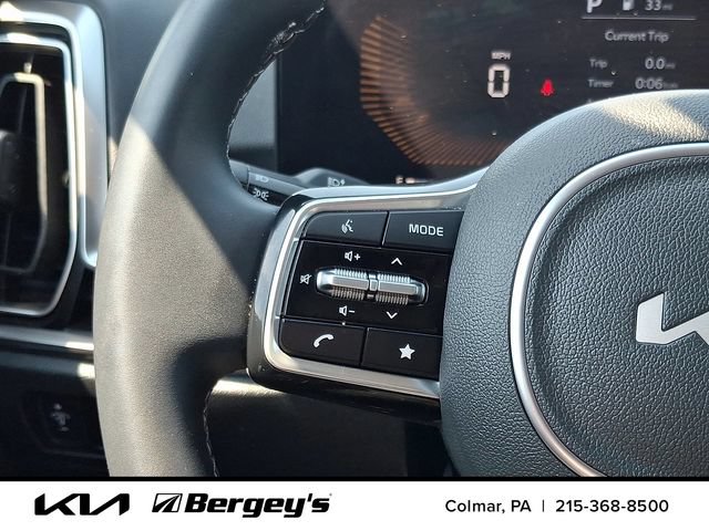 Certified 2025 Kia Sorento S AWD/4WD image 25