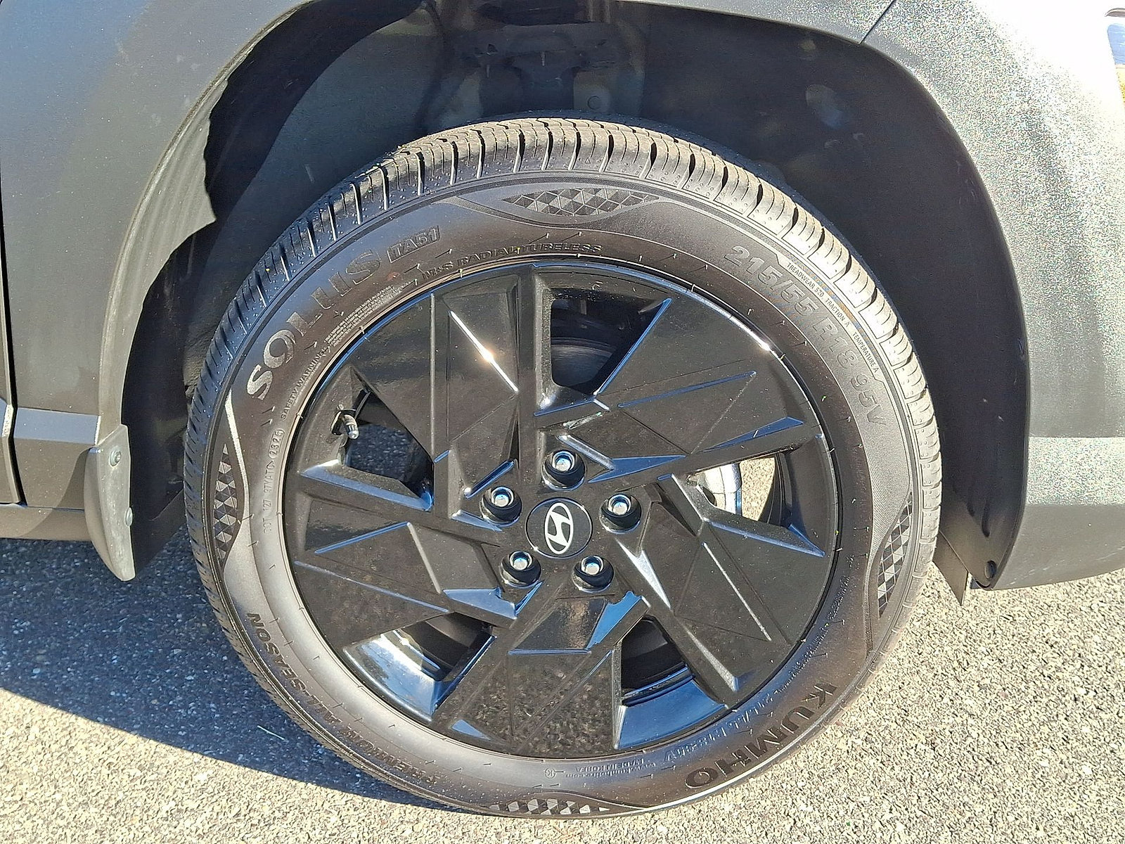 Certified 2026 Hyundai Kona SEL Sport AWD/4WD image 33