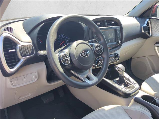 Used 2020 Kia Soul LX FWD image 9