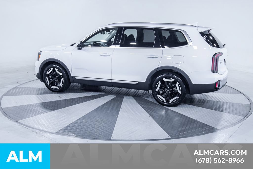 Used 2024 Kia Telluride EX FWD image 5