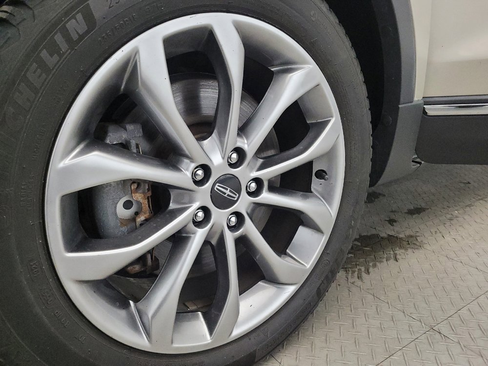 Used 2017 Lincoln MKC Select w/ Select Plus Package AWD/4WD image 31
