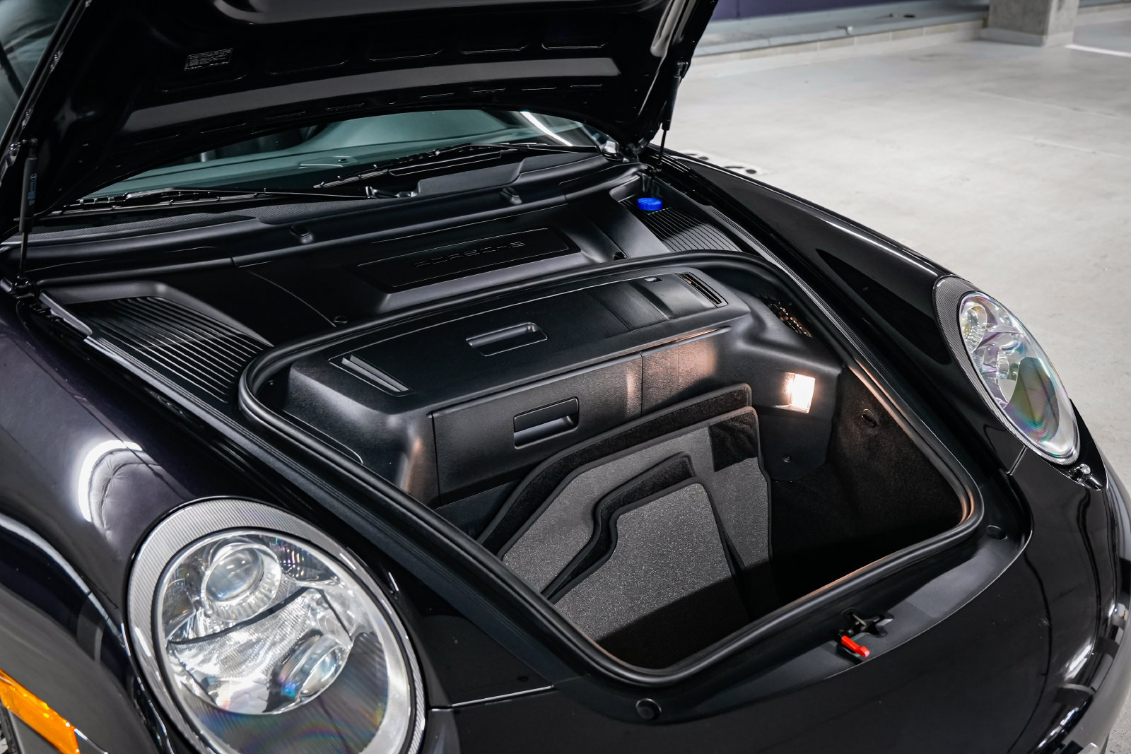 Used 2009 Porsche 911 Carrera S RWD image 38