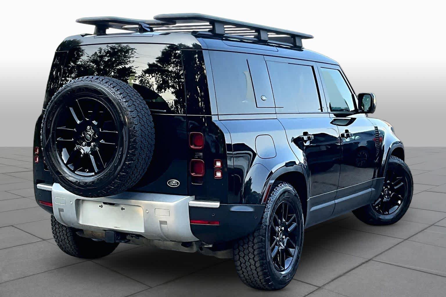 Used 2021 Land Rover Defender 110 S AWD/4WD image 13
