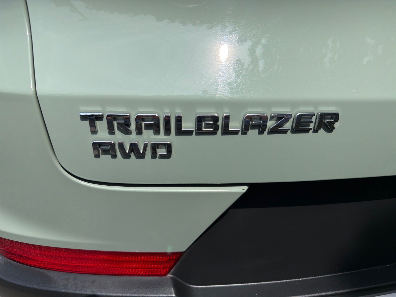 Used 2025 Chevrolet TrailBlazer LT AWD/4WD image 10