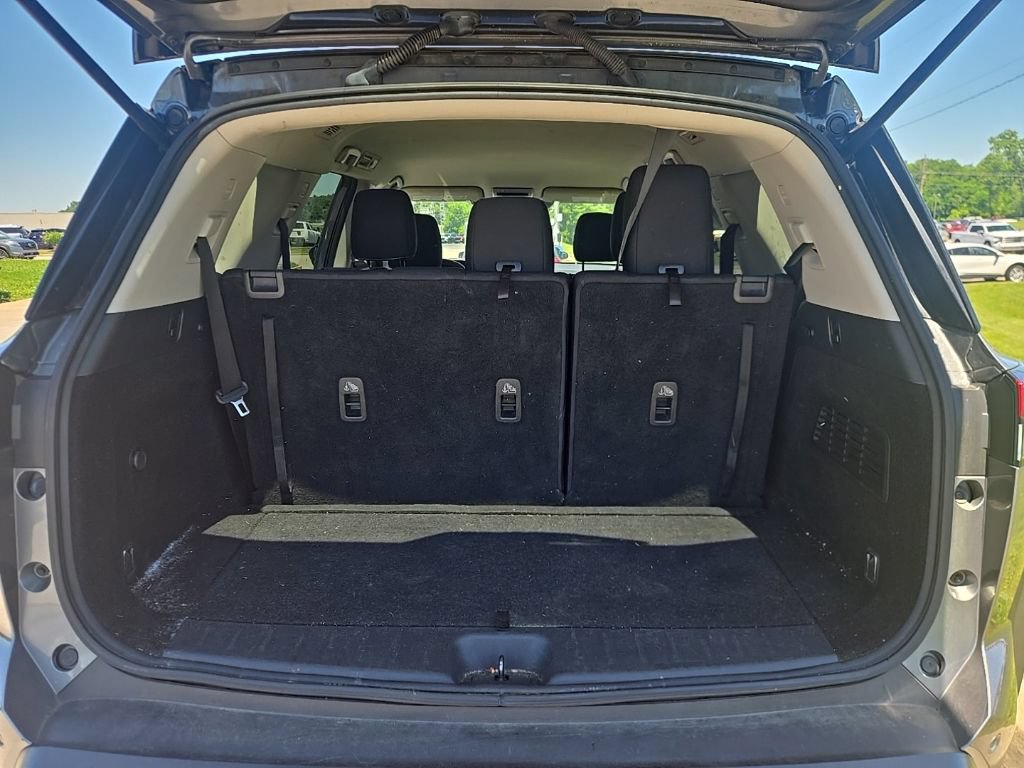 Used 2022 Nissan Pathfinder SV FWD image 11