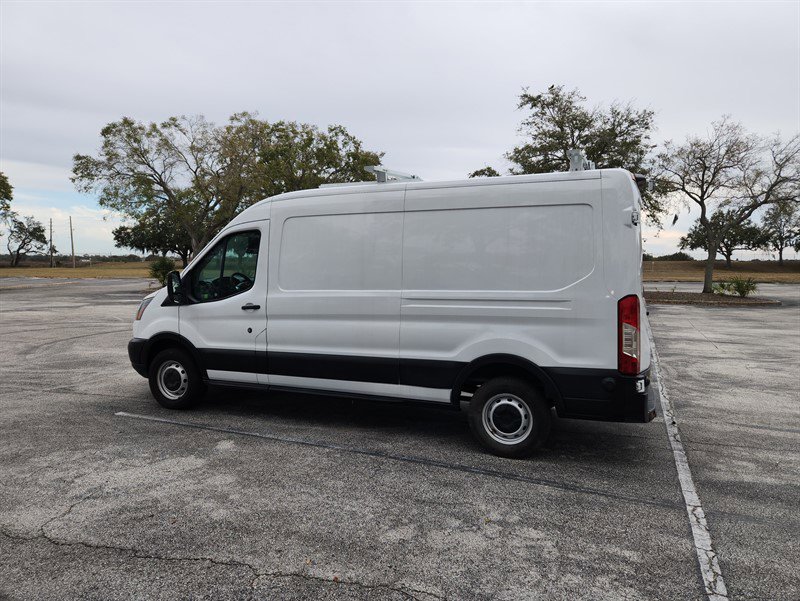 Used 2019 Ford Transit 250 148 Medium Roof image 5