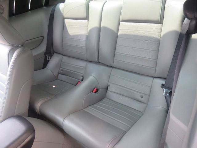 Used 2006 Ford Mustang GT RWD image 13
