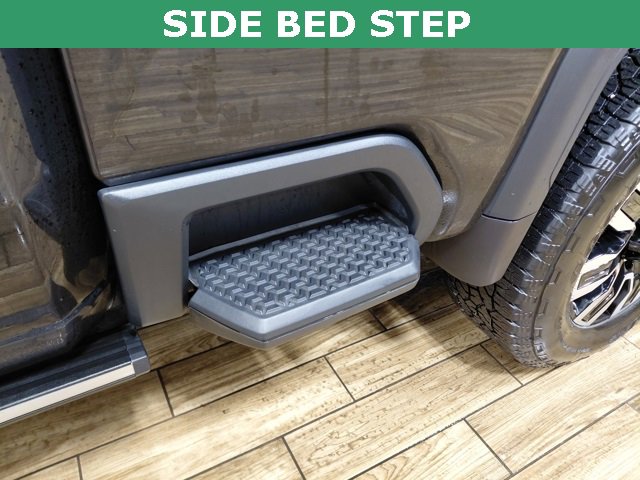 Used 2025 GMC Sierra 2500 Denali Ultimate image 19