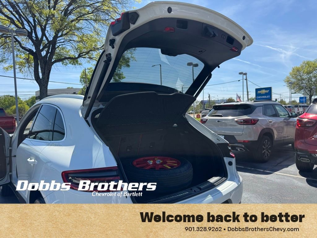 Used 2018 Porsche Macan S image 38