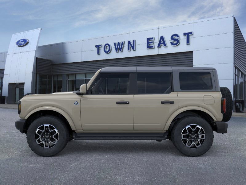 New 2026 Ford Bronco Outer Banks AWD/4WD image 3
