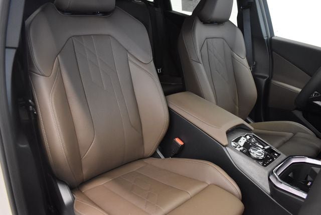 New 2026 BMW X3 xDrive30i w/ Premium Package AWD/4WD image 6
