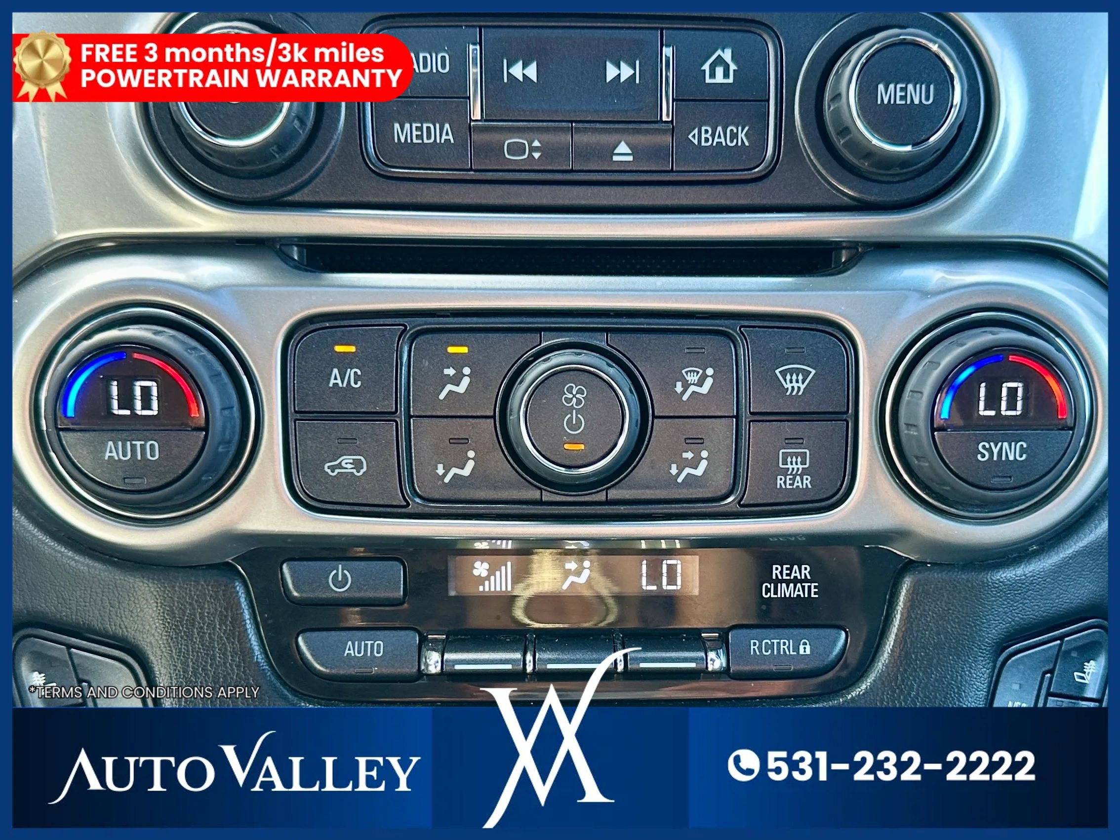 Used 2015 Chevrolet Suburban LTZ AWD/4WD image 37