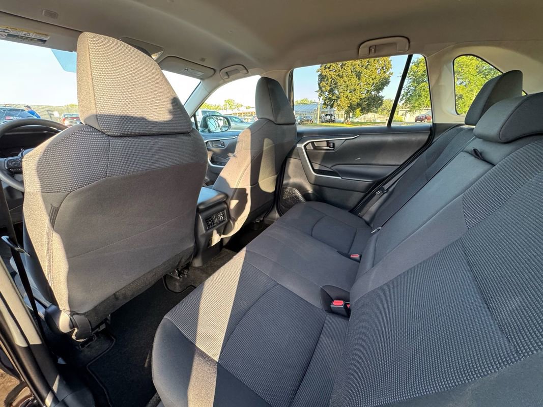 Used 2024 Toyota RAV4 LE image 20