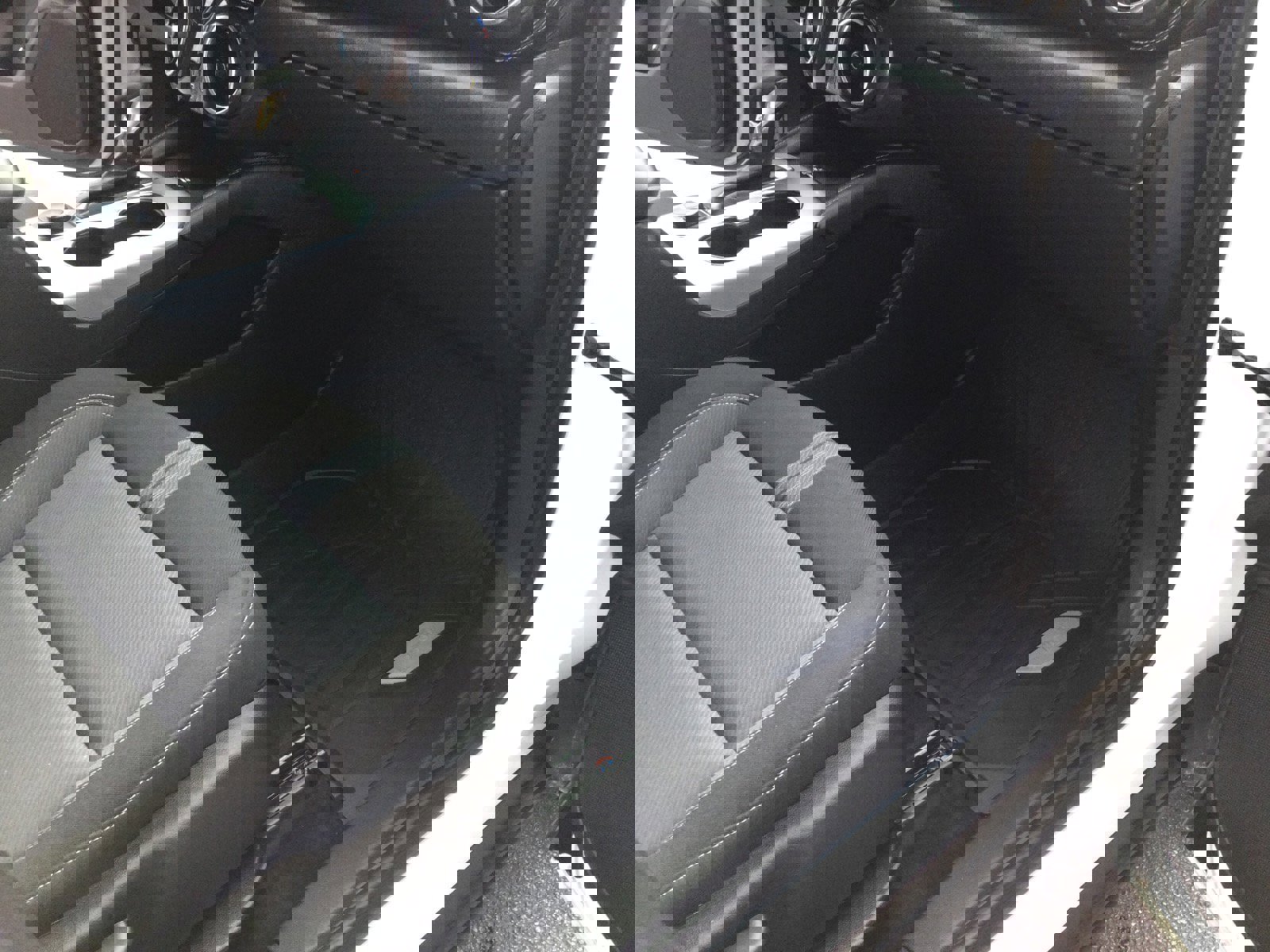 Used 2024 Chevrolet Blazer LT w/ Convenience Package image 24