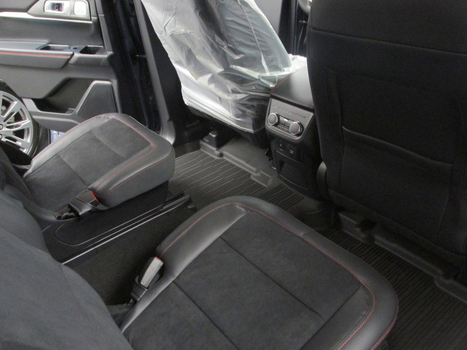New 2025 Ford Explorer ST w/ Sun And Sound Package image 22