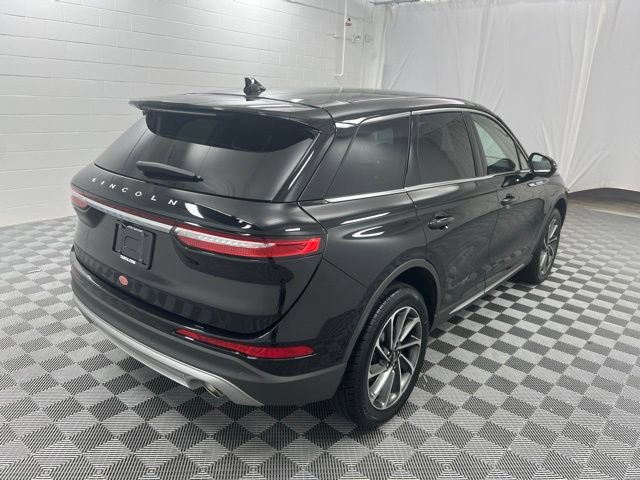 Certified 2023 Lincoln Corsair AWD w/ Equipment Group 101A image 5