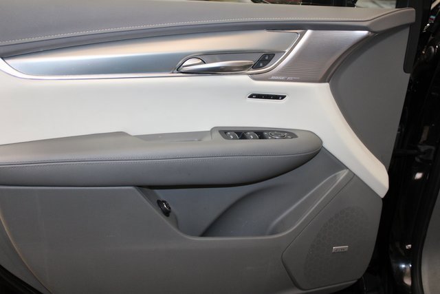 Certified 2022 Cadillac XT5 Premium Luxury image 28