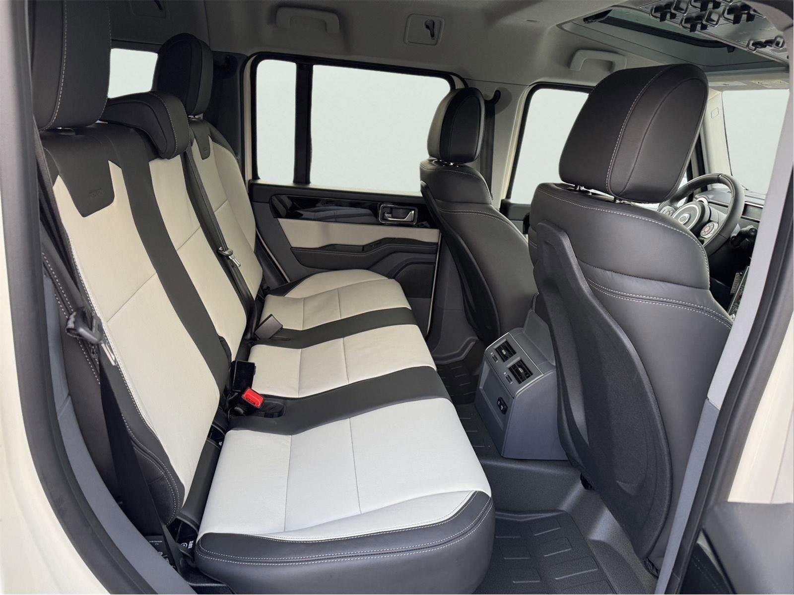 New 2025 INEOS Grenadier AWD/4WD image 21