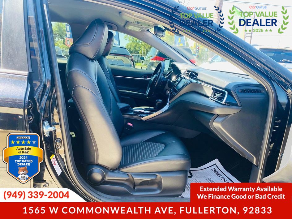 Used 2020 Toyota Camry SE image 11