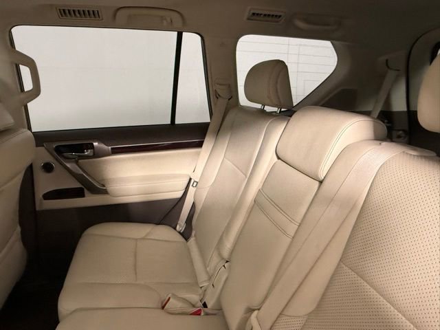 Used 2015 Lexus GX 460 Luxury image 39