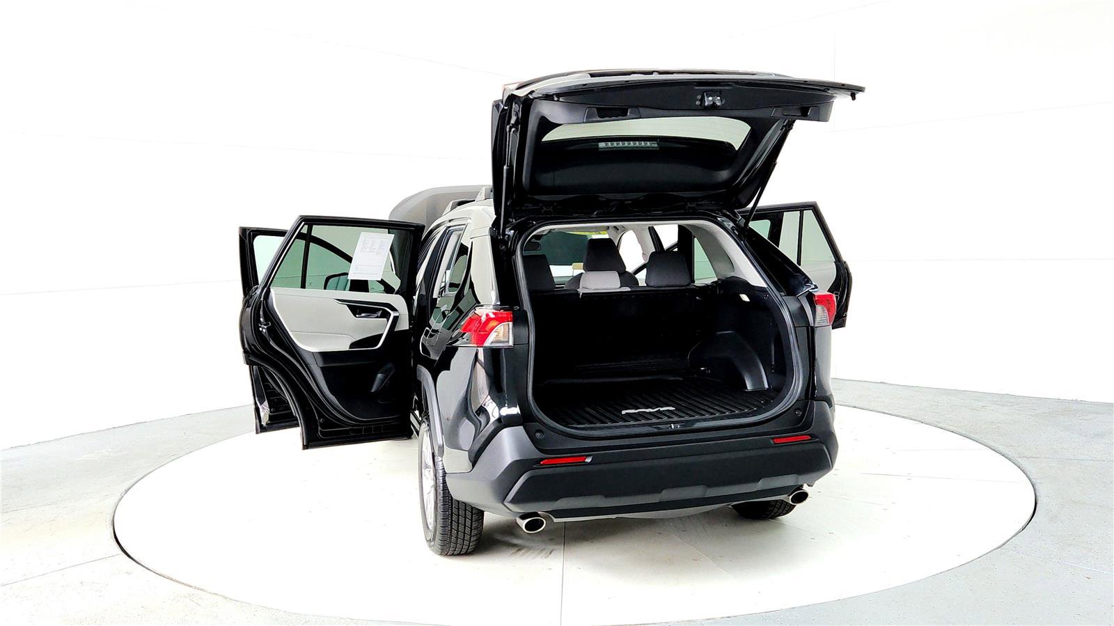 Used 2023 Toyota RAV4 XLE w/ XLE Grade Weather Package image 11