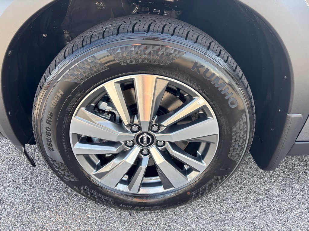 New 2026 Nissan Pathfinder SL AWD/4WD image 10
