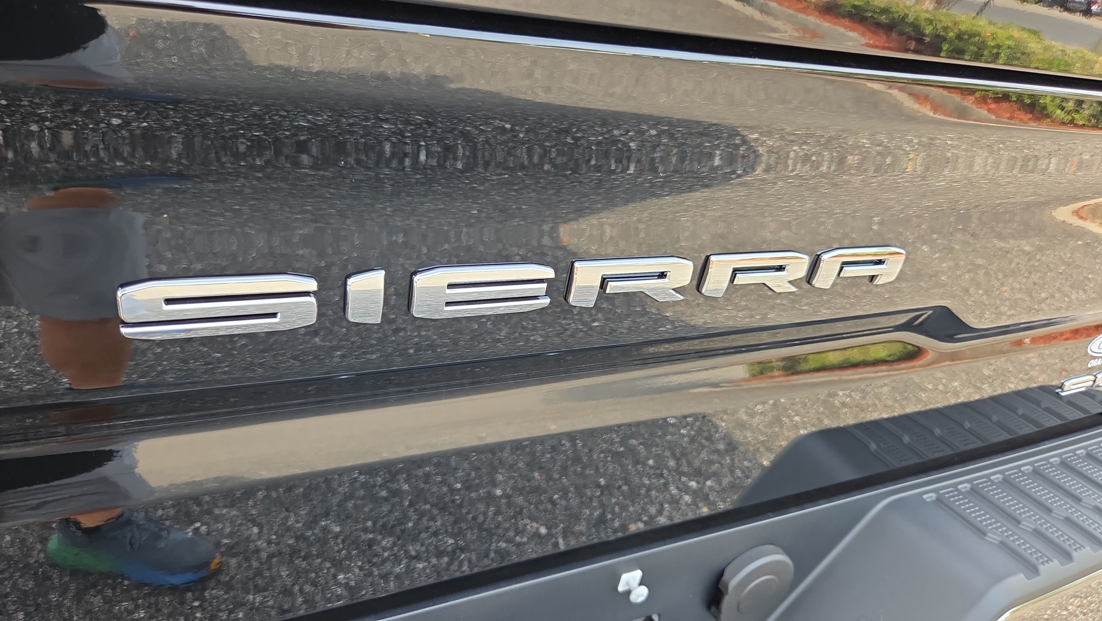New 2026 GMC Sierra 1500 SLT w/ SLT Premium Plus Package AWD/4WD image 34