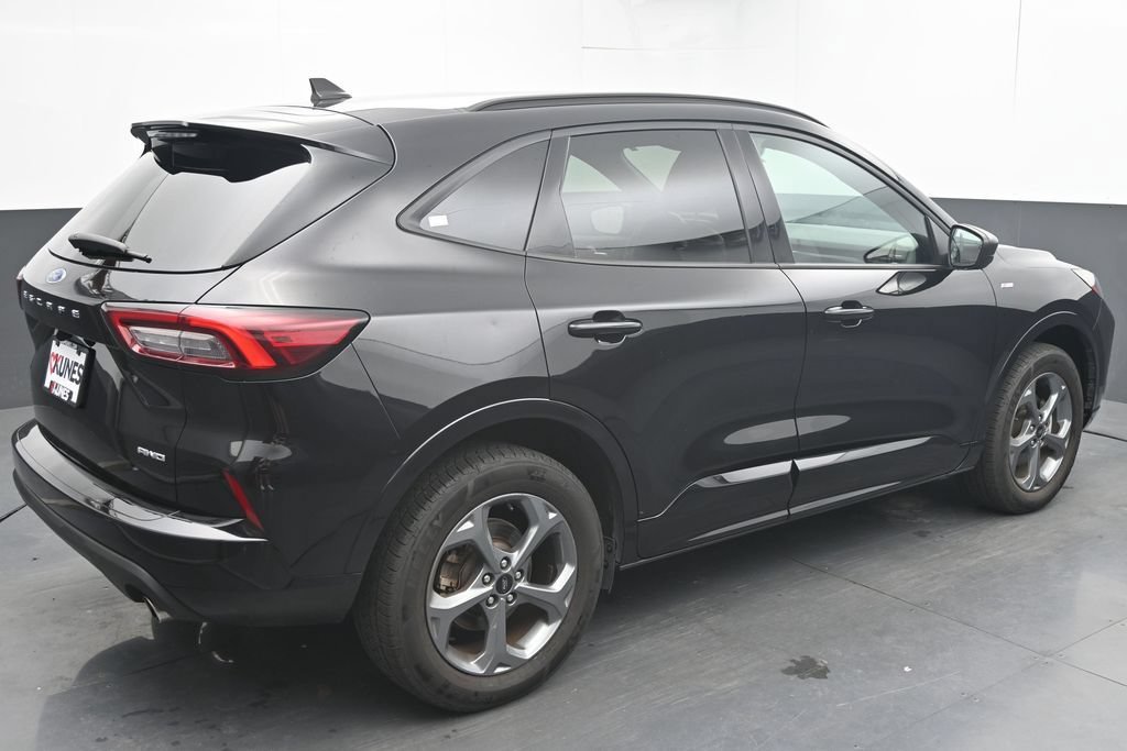 Used 2024 Ford Escape ST-Line AWD/4WD image 12
