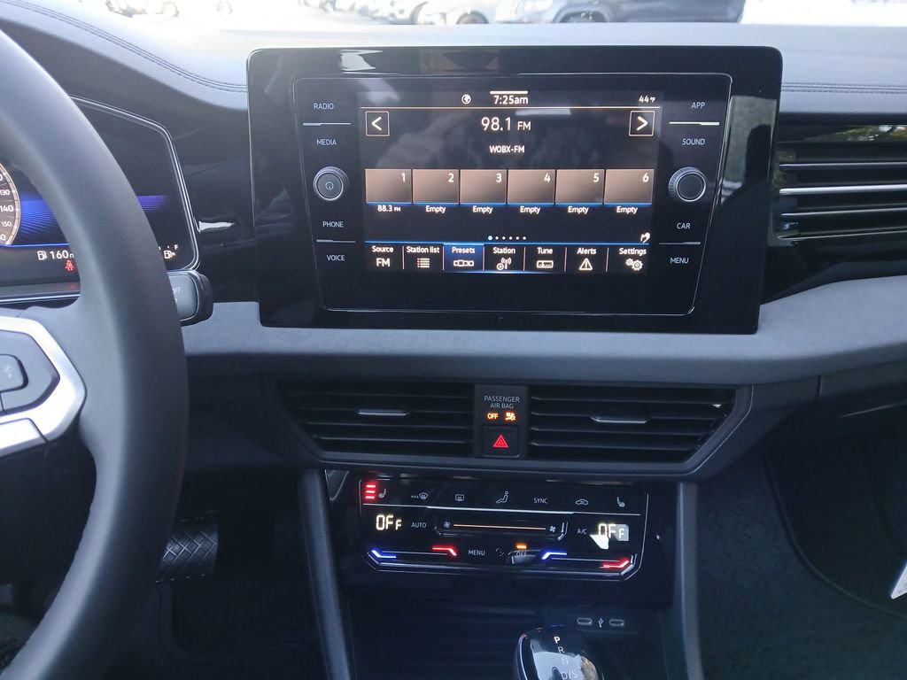 New 2026 Volkswagen Jetta SE image 18