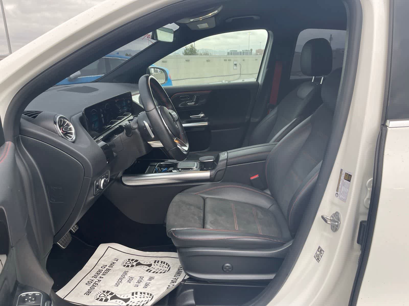 Certified 2023 Mercedes-Benz GLA 35 AMG 4MATIC image 4