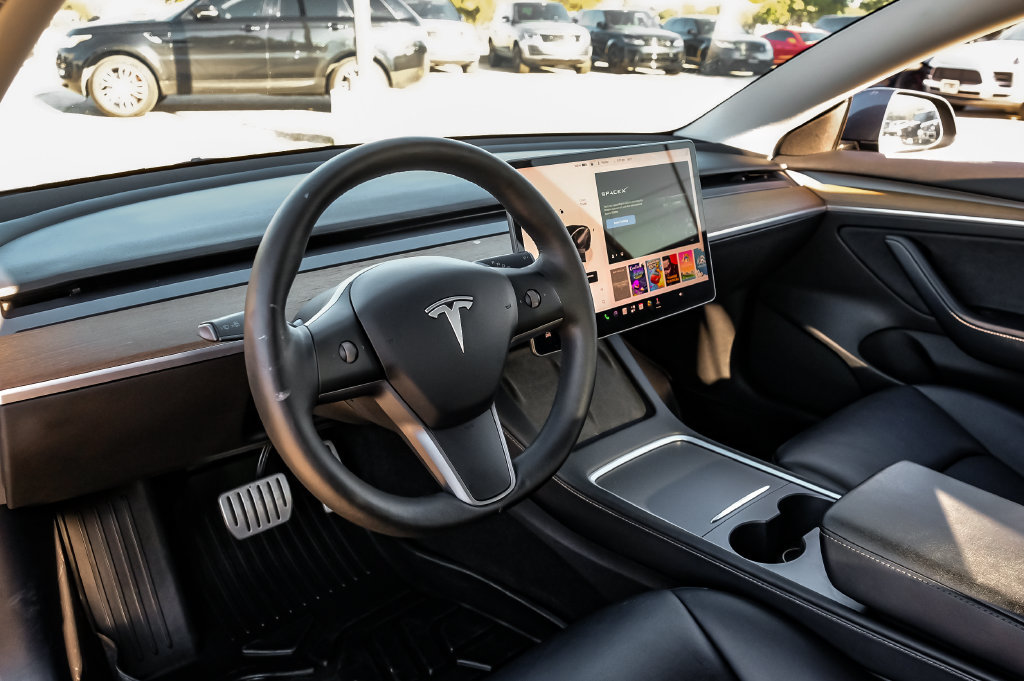 Used 2022 Tesla Model 3 Performance AWD/4WD image 9