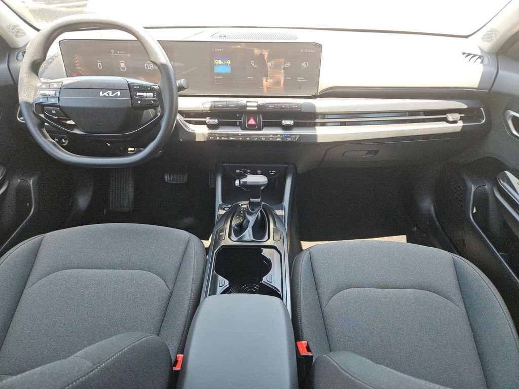 Used 2025 Kia K4 FWD image 19