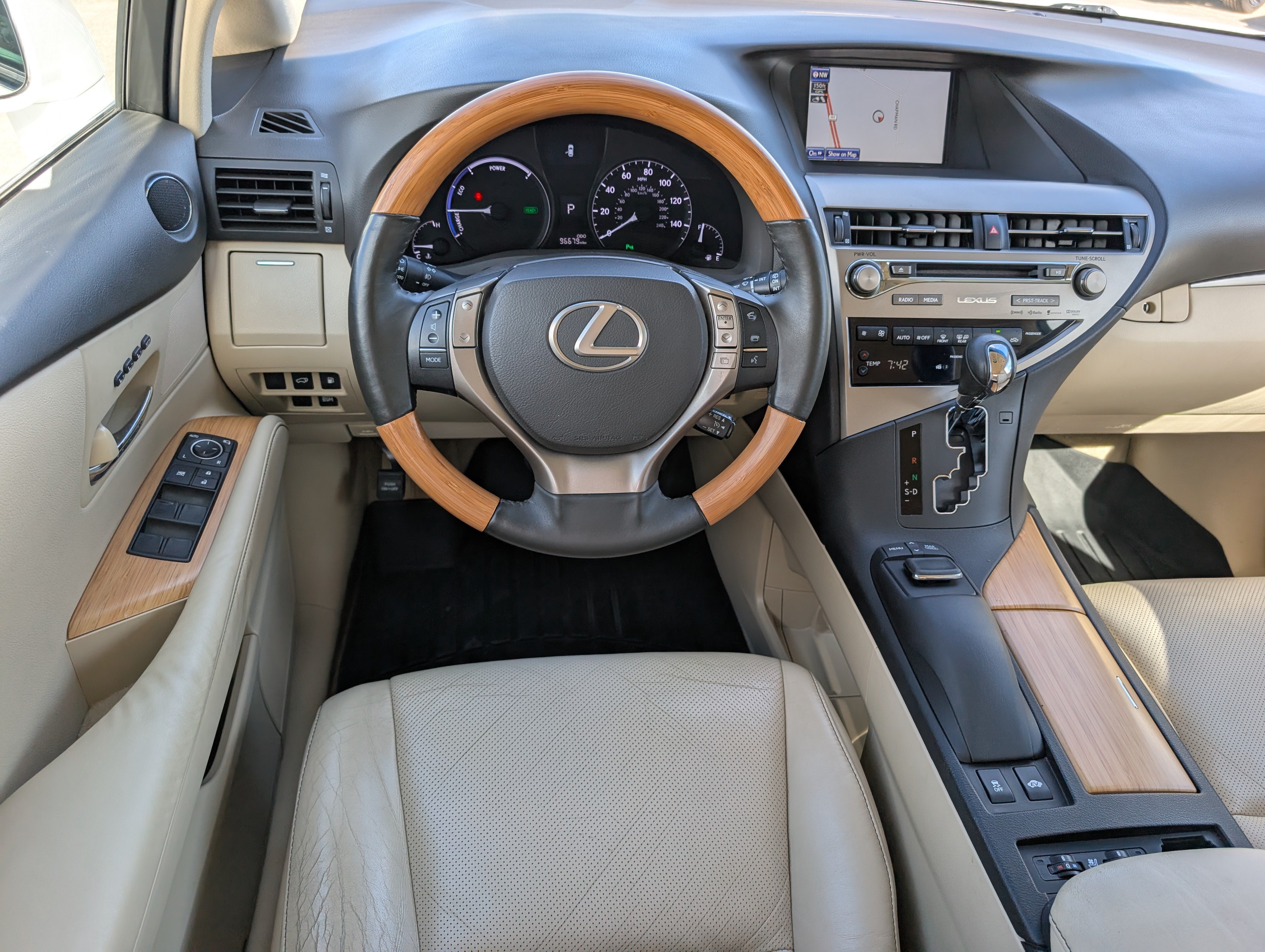 Used 2015 Lexus RX 450h FWD image 8
