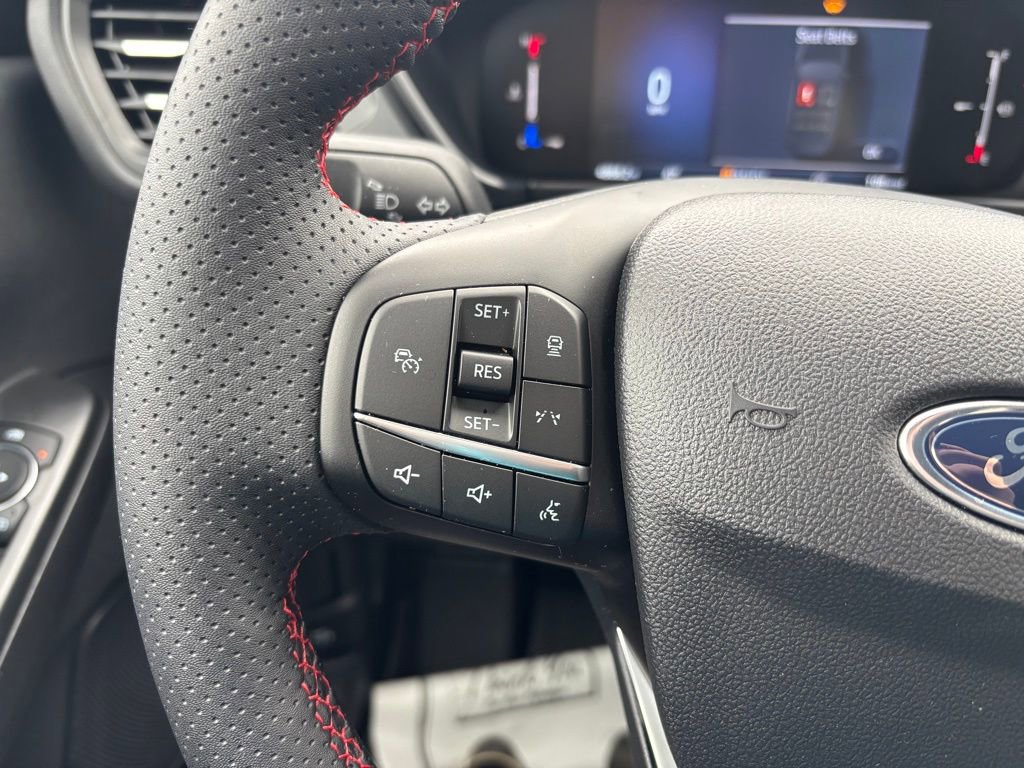 Used 2025 Ford Escape ST-Line w/ Tech Pack #1 image 28