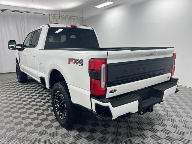Used 2025 Ford F350 Platinum AWD/4WD image 6