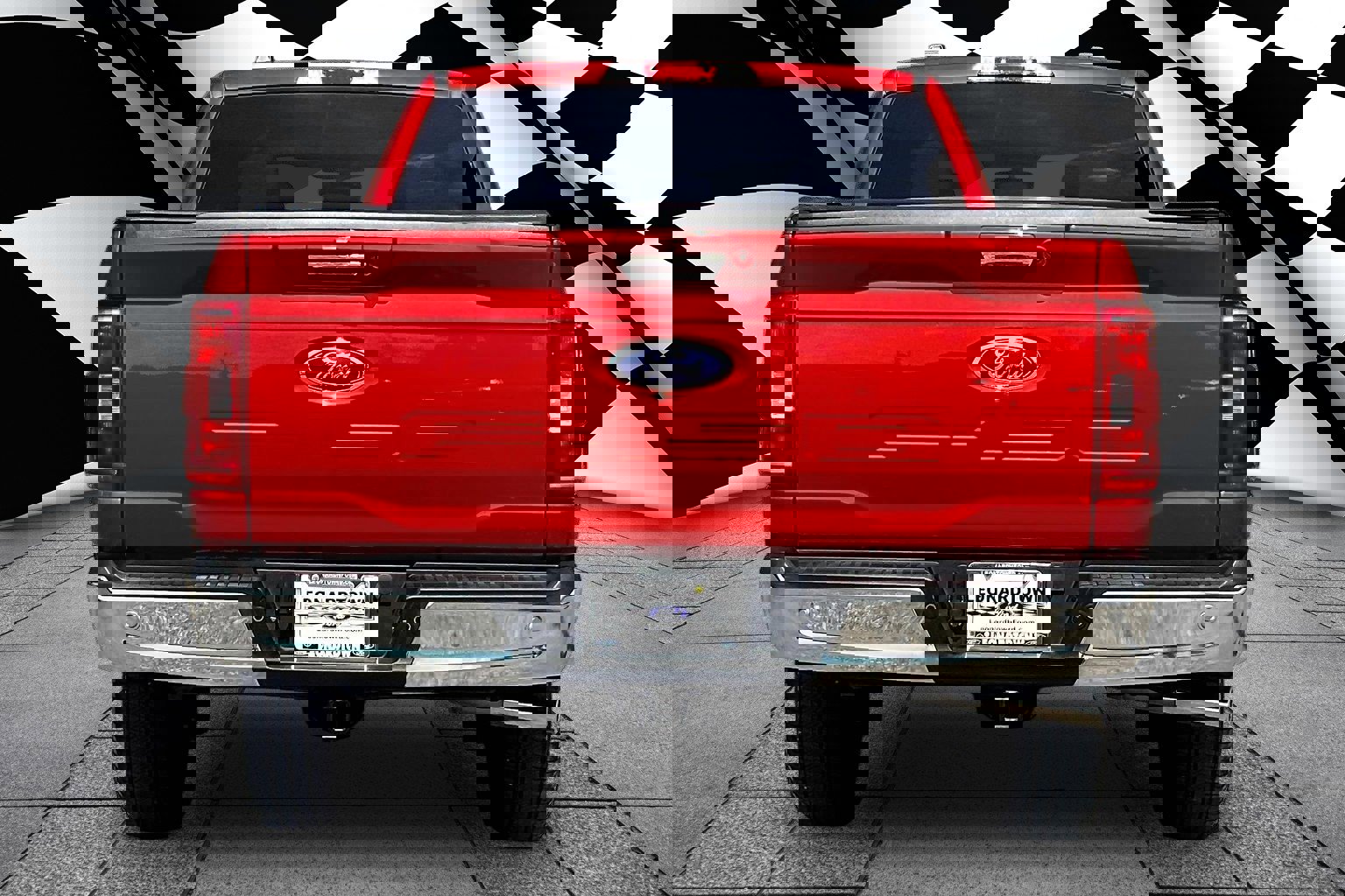 Used 2023 Ford F150 XLT w/ Equipment Group 302A High image 4